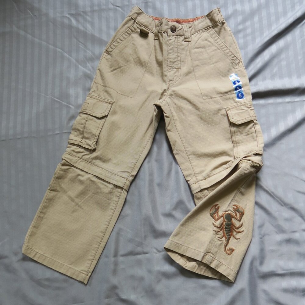 Gymboree Boys Pants Zip off to Shorts w/Embroidered Scorpion SO COOL  Size 5 NWT